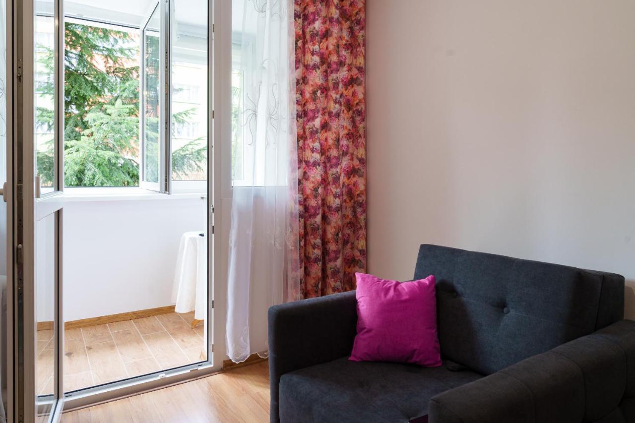 Apartament Pod Swierkiem - Pet Friendly - 2 Osobne Pokoje Dla Max 5 Osob - Space Apart Jelenia Gora Luaran gambar